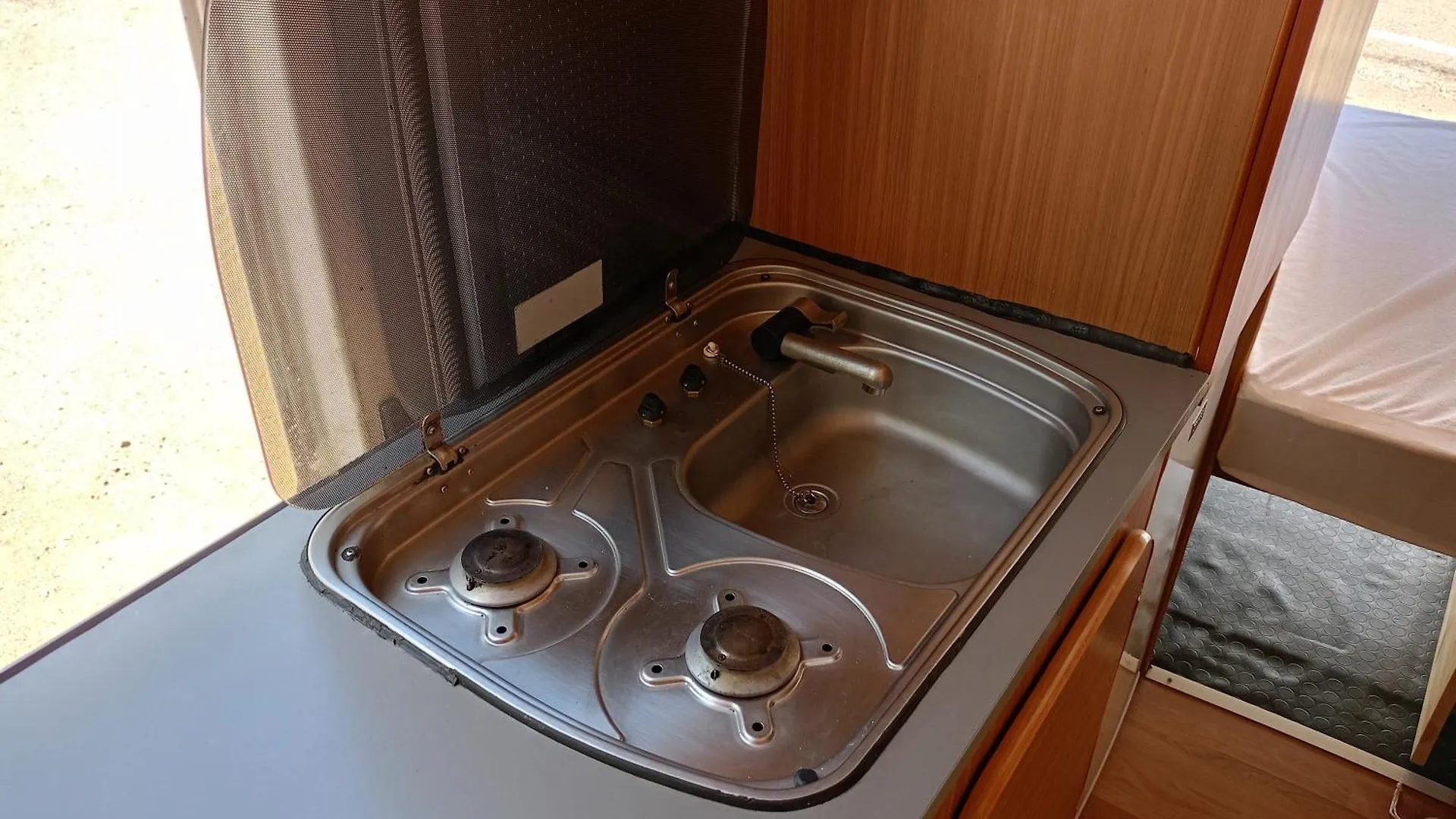Campsite Furgoneta Camper Gran Volumen Hotel Palma de Mallorca
