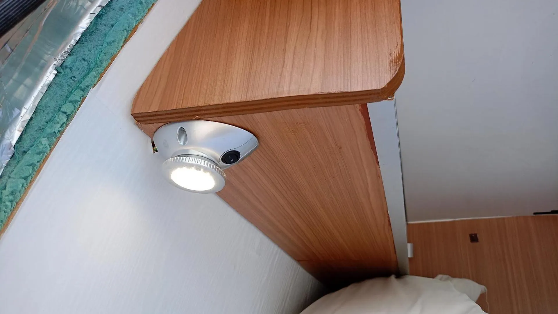 Furgoneta Camper Gran Volumen Hotel Palma de Mallorca Campsite