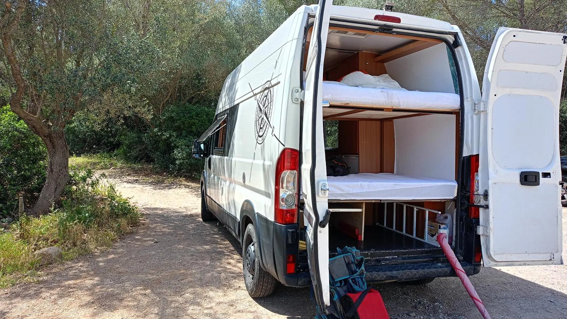 فندق Furgoneta Camper Gran Volumen ميورقة